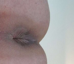 Amandas pink hole march