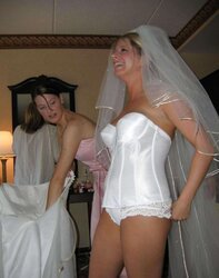 Wedding-Bride upskirt