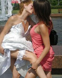 Wedding-Bride upskirt