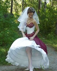 Wedding-Bride upskirt