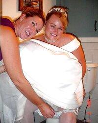 Wedding-Bride upskirt