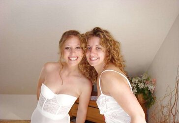 Wedding-Bride upskirt