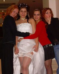 Wedding-Bride upskirt