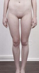 Gams, Hips and Ultra-Cute Soles