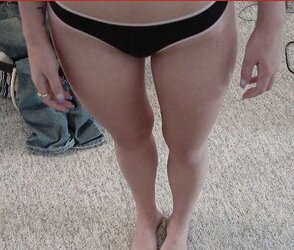 Gams, Hips and Ultra-Cute Soles