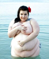 Webgirls plumper