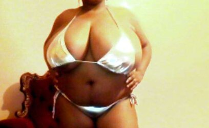 PLUMPER Porno starlet webcam shot