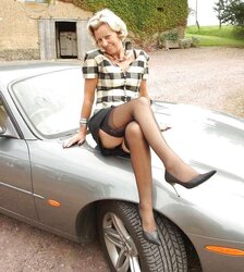 Fashionable gal-Claudine 1.