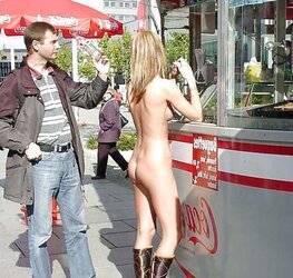 DAMSELS NUDE IN PUBLIC