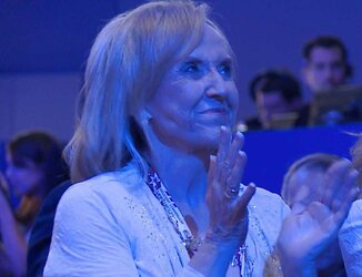 I simply enjoy wanking off to Conservative Jan Brewer