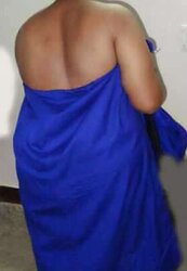 Mature indian aunty boobshow