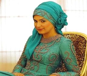 Muslim Nymphs ... Your Hijab Is So Taut!