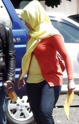 Muslim Nymphs ... Your Hijab Is So Taut!