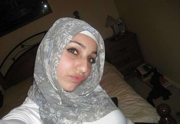 Muslim Nymphs ... Your Hijab Is So Taut!