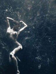 Erotic Enthusiasm under Water - Session