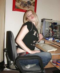This inexperienced likes to unclothe.... 1of