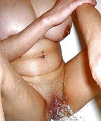 INDIAN SUPER HOT GALS-REENA AUNTY