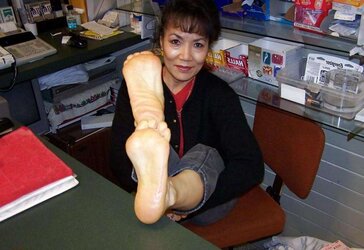 Mature soles and feet