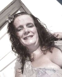 Just Uber-Sexy Mommy ....Non Porn