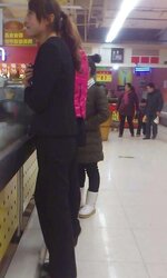 Chinese women in public