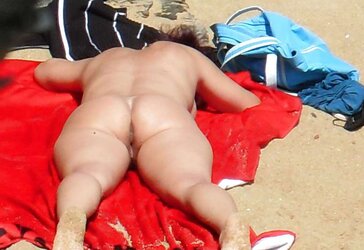 Chicks nudistes
