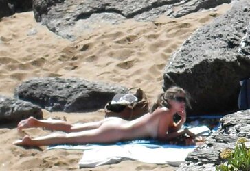 Chicks nudistes