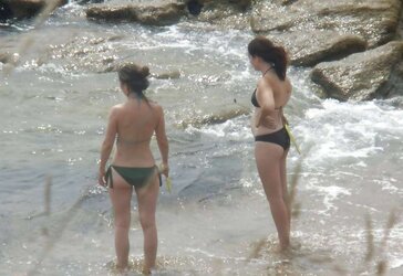 Chicks nudistes