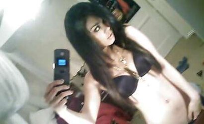 Vanessa Hudgens Naked Pictures (ALL)