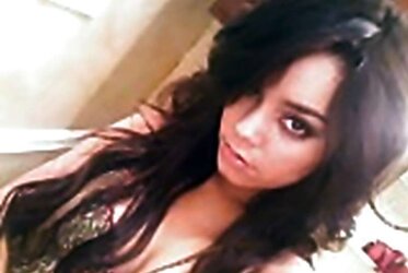 Vanessa Hudgens Naked Pictures (ALL)