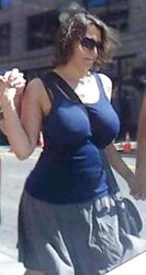 Candid PLUMPER Favories