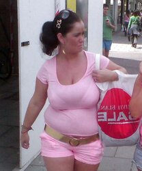 Candid PLUMPER Favories