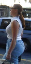 Candid PLUMPER Favories