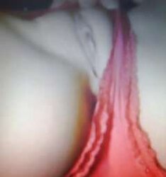 Dark-Haired MUMMY Self Shots
