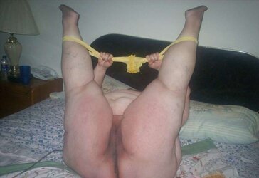 Yellow undies pt