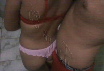 Turkish Duo Ayse