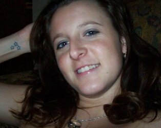 WONDERFUL TEENAGER GF DEMONSTRATING OFF