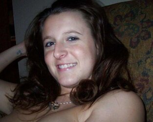 WONDERFUL TEENAGER GF DEMONSTRATING OFF