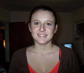 WONDERFUL TEENAGER GF DEMONSTRATING OFF