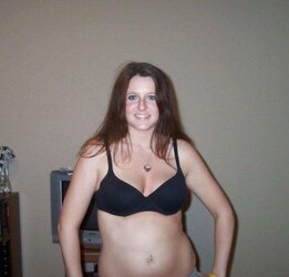 WONDERFUL TEENAGER GF DEMONSTRATING OFF