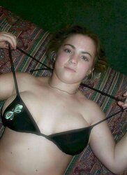Chubby girl deep-throat and tear up