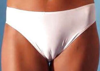 Caked cameltoe
