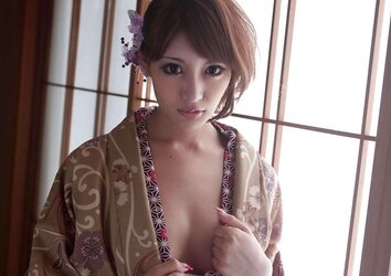 Kimono Japanese Teenager Kirara Asuka