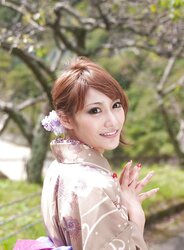 Kimono Japanese Teenager Kirara Asuka