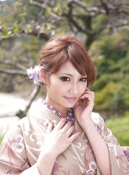 Kimono Japanese Teenager Kirara Asuka