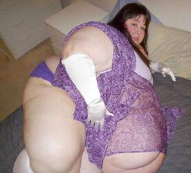 PLUMPER chubby supersize meaty melons giant donk girls