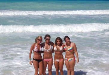 Bikinigirls 34 (4 chicks exclusive)