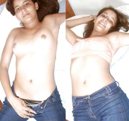 DESI NAKED INDIAN HONEYS WITH CLEAR FACE
