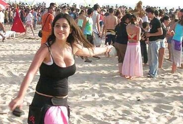 ARABIAN LADIES - SEXIER AS RED-HOT XX