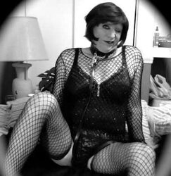 BAD DAMSEL DEE DEE