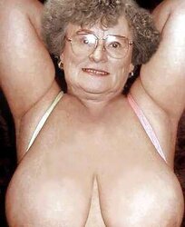 More mature giant Titties